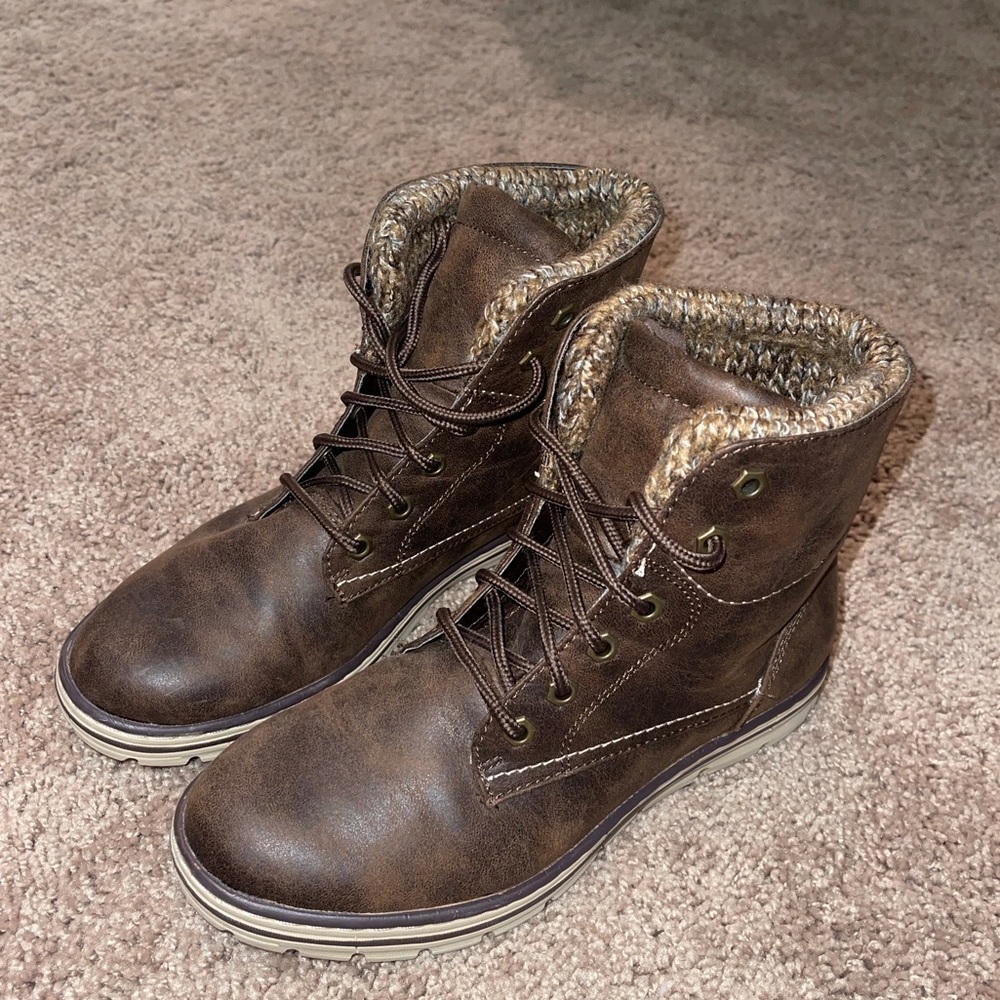 Winter boots